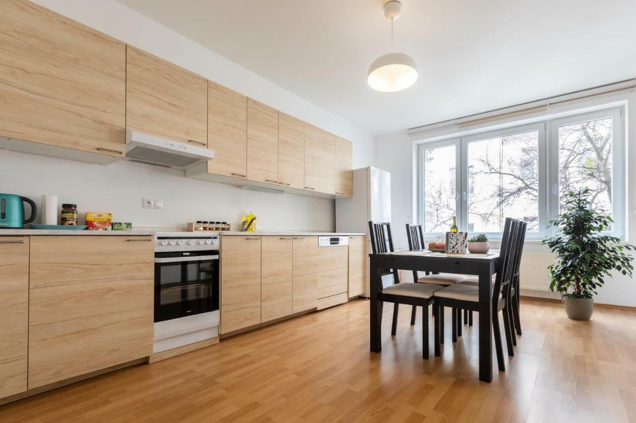 Spacious Apartment In The Old Town Of Pressburg Exterior foto